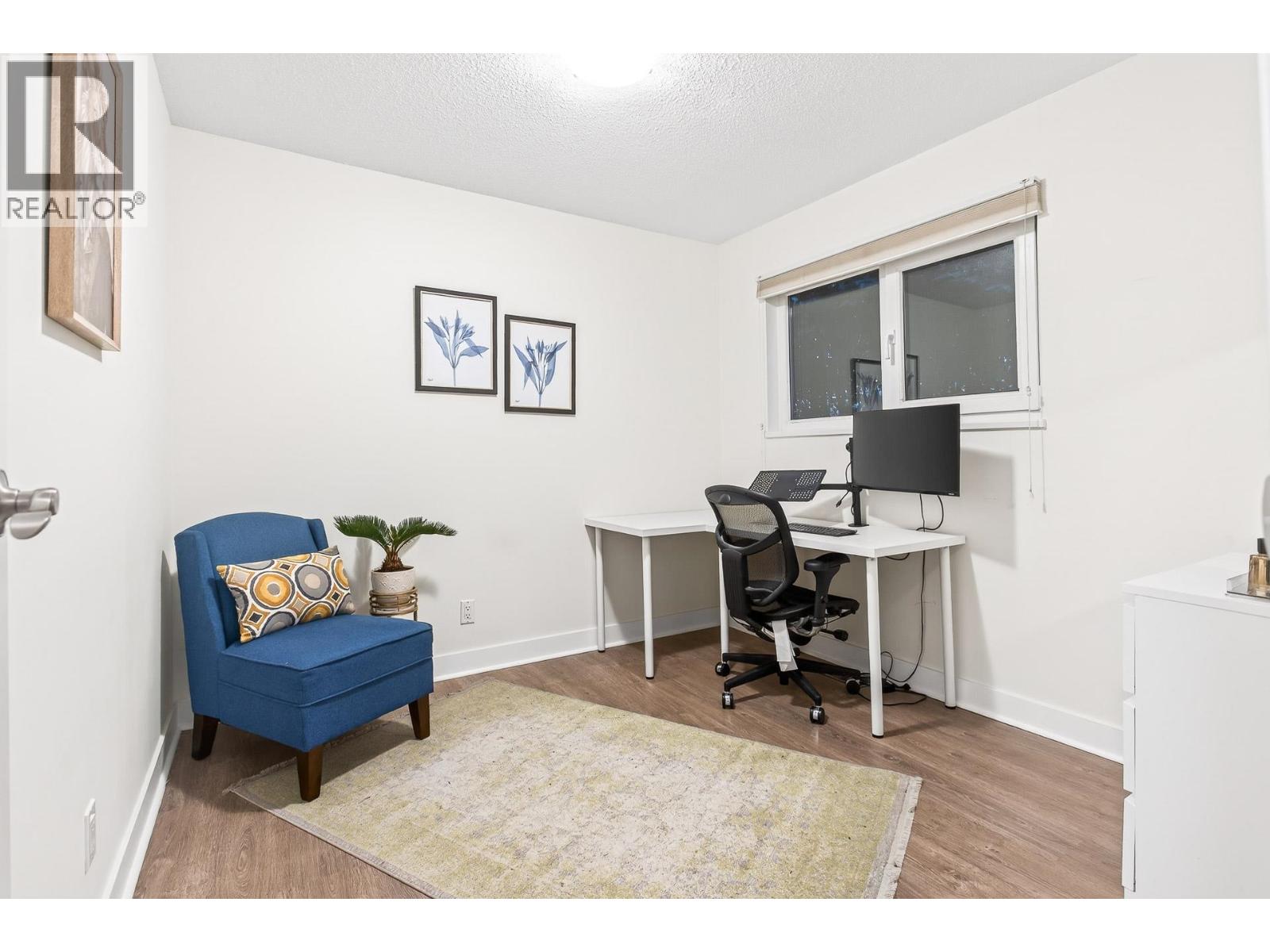 1614 LYNN VALLEY ROAD, North Vancouver