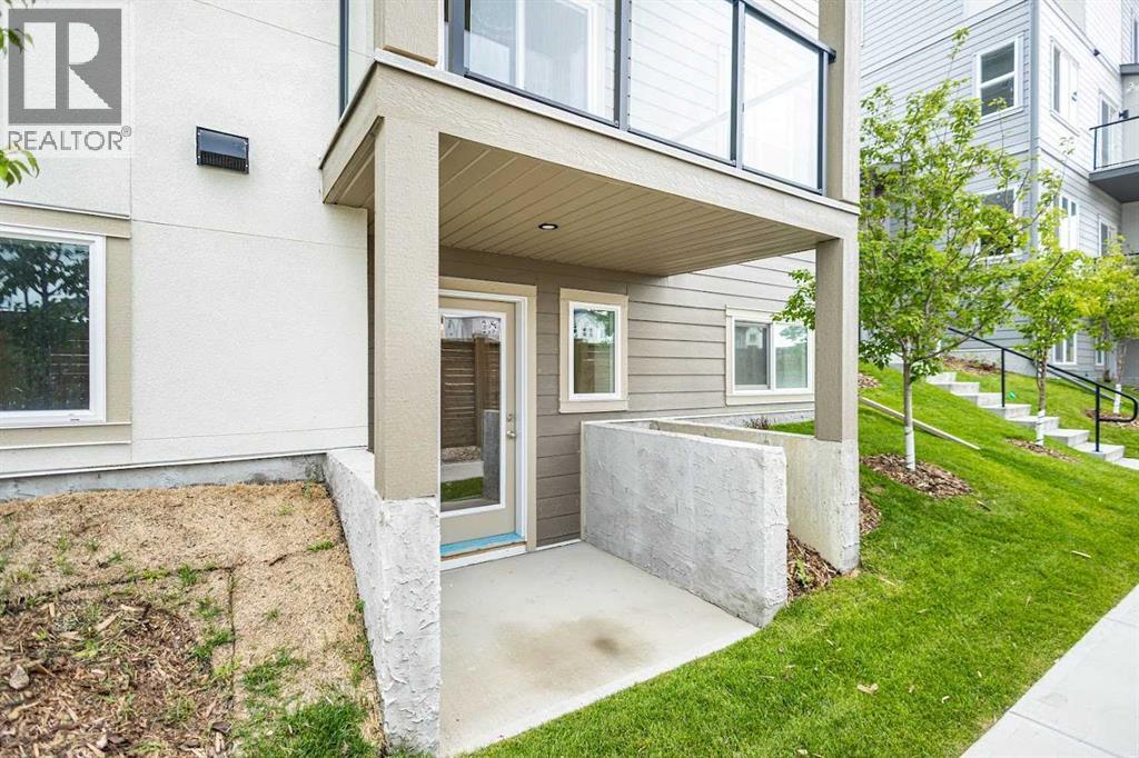 Single Family House for Sale in    Street SW Springbank Hill Calgary 