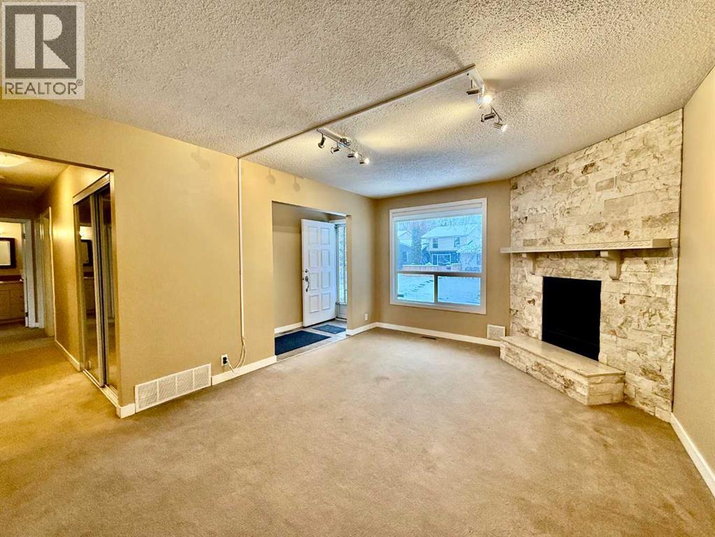 Single Family House for Sale in  Ranchview Court NW Ranchlands Calgary 