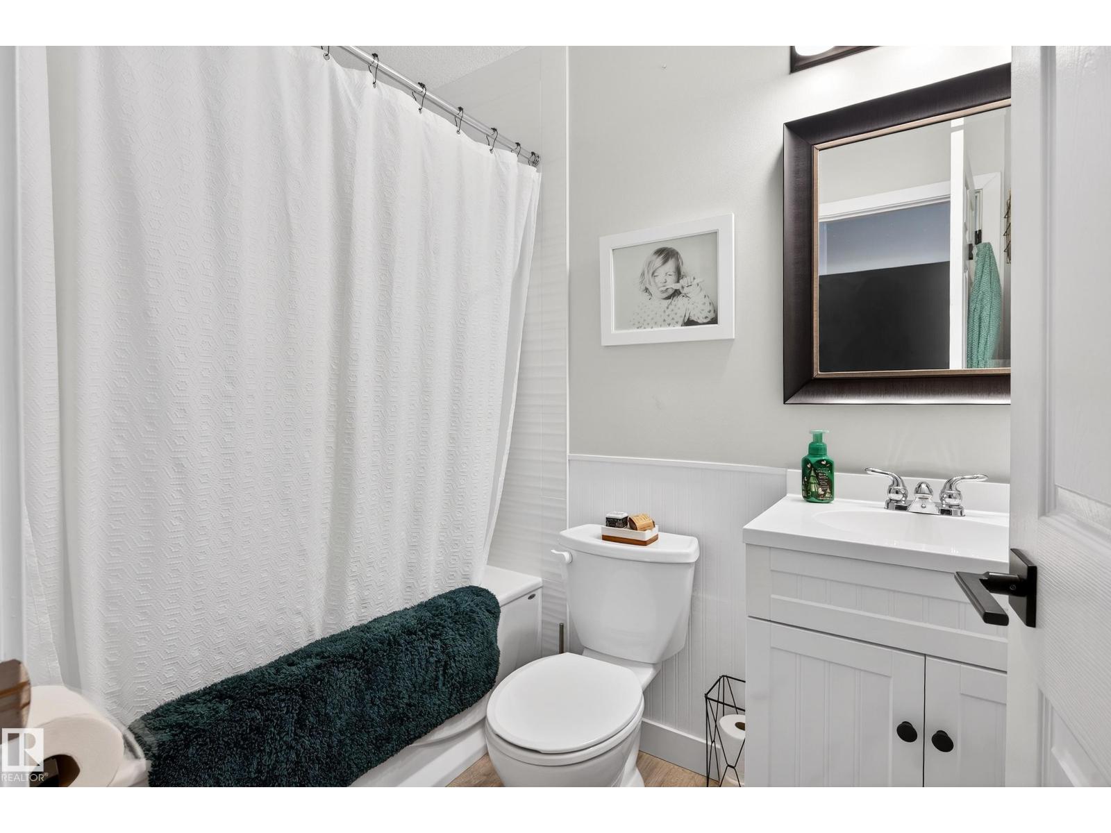 1 HUNTER PL, St. Albert