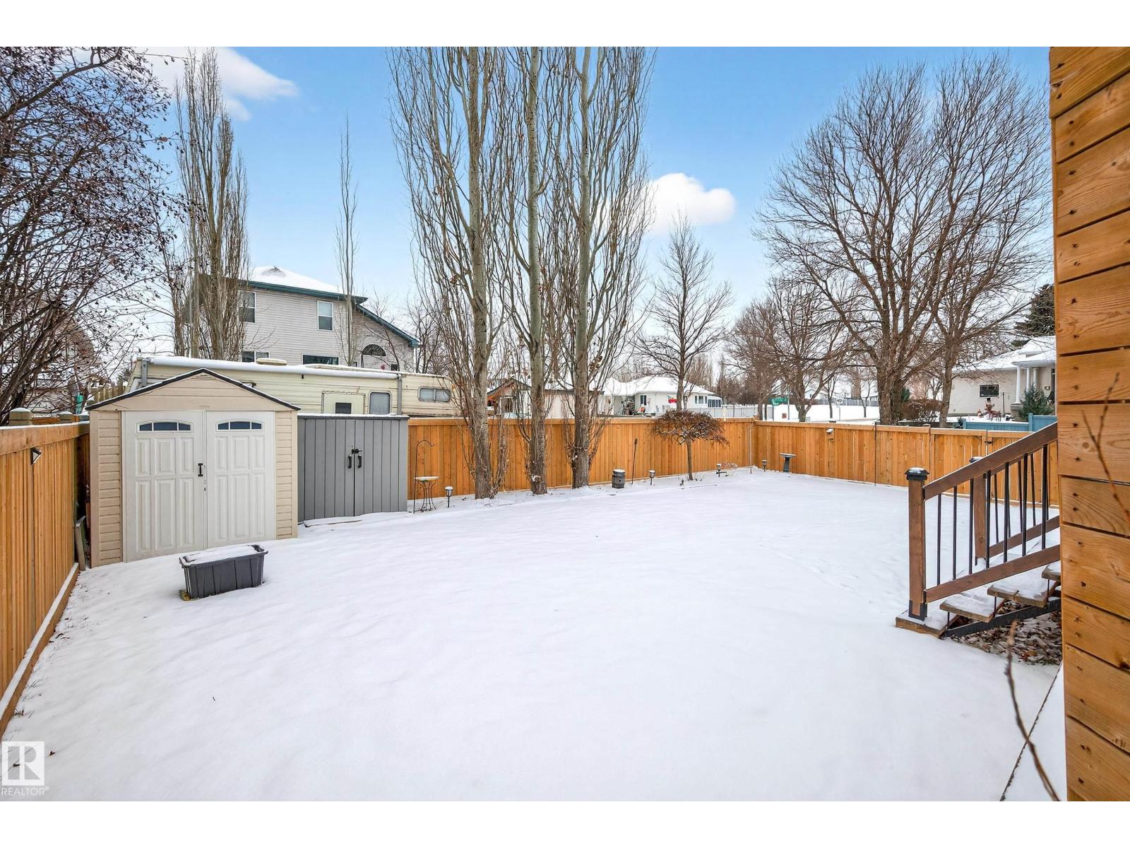 1 HUNTER PL, St. Albert