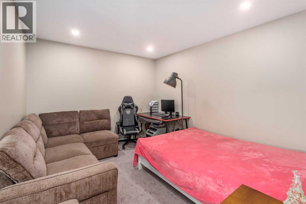 Single Family House for Sale in  Magnolia Terrace SE Mahogany Calgary 