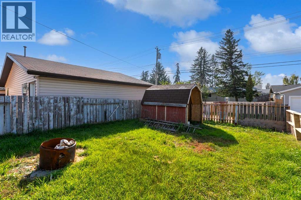 Single Family House Bungalow for Sale in   Avenue SE Penbrooke Meadows Calgary 