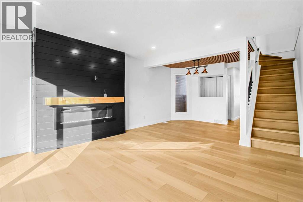 Single Family House for Sale in  Temple Drive NE Temple Calgary 