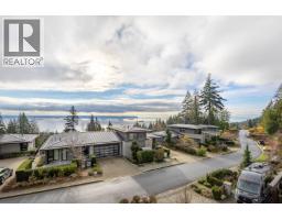 2997 Burfield Place, West Vancouver, BC V7S0A9 Photo 35