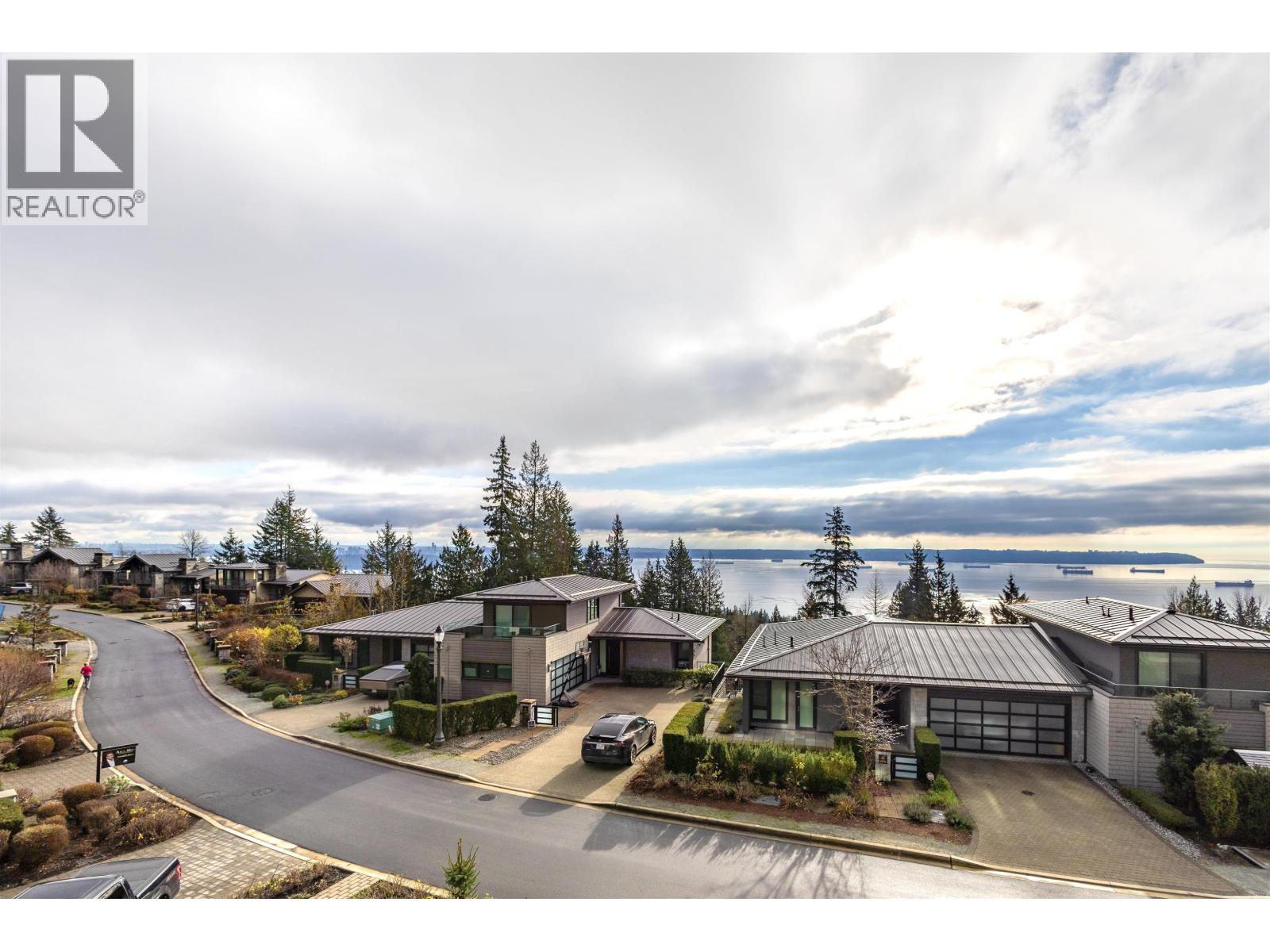 2997 BURFIELD PLACE, West Vancouver