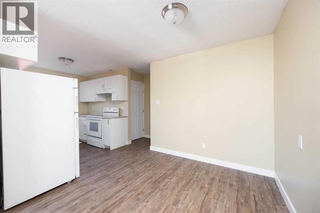 9907 Gordon Avenue, Fort McMurray