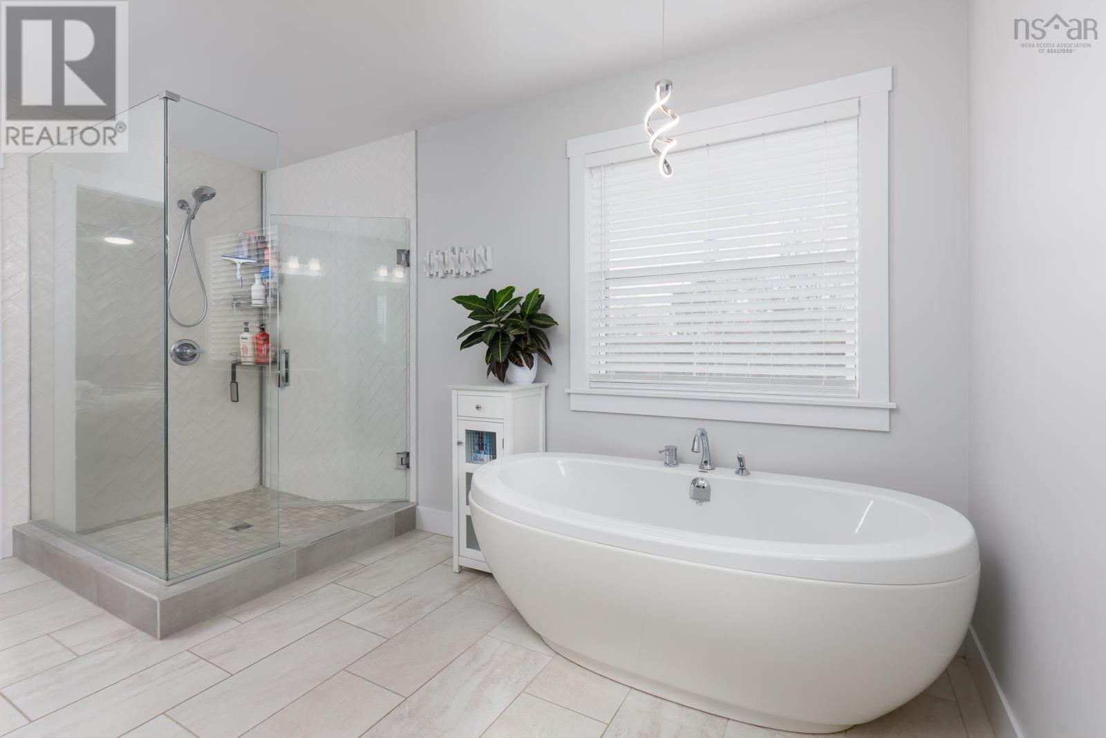 Property 27 of 46 of 4566 St Margarets Bay Road