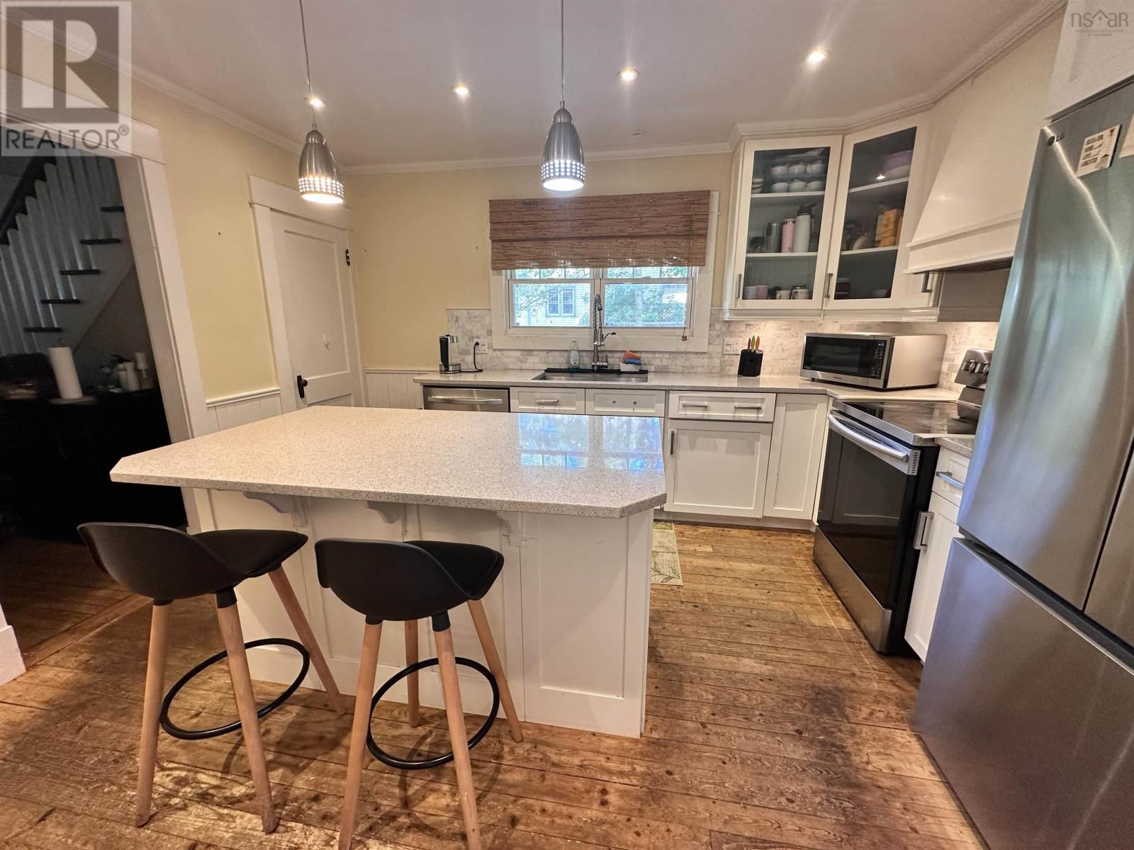 Property 3 of 23 of 130 School Street