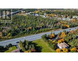 1061 Torbay Road thumbnail 7