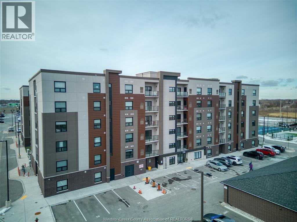 728 BROWNSTONE Unit# 204 - Photo 2 of 23, Lakeshore, Ontario