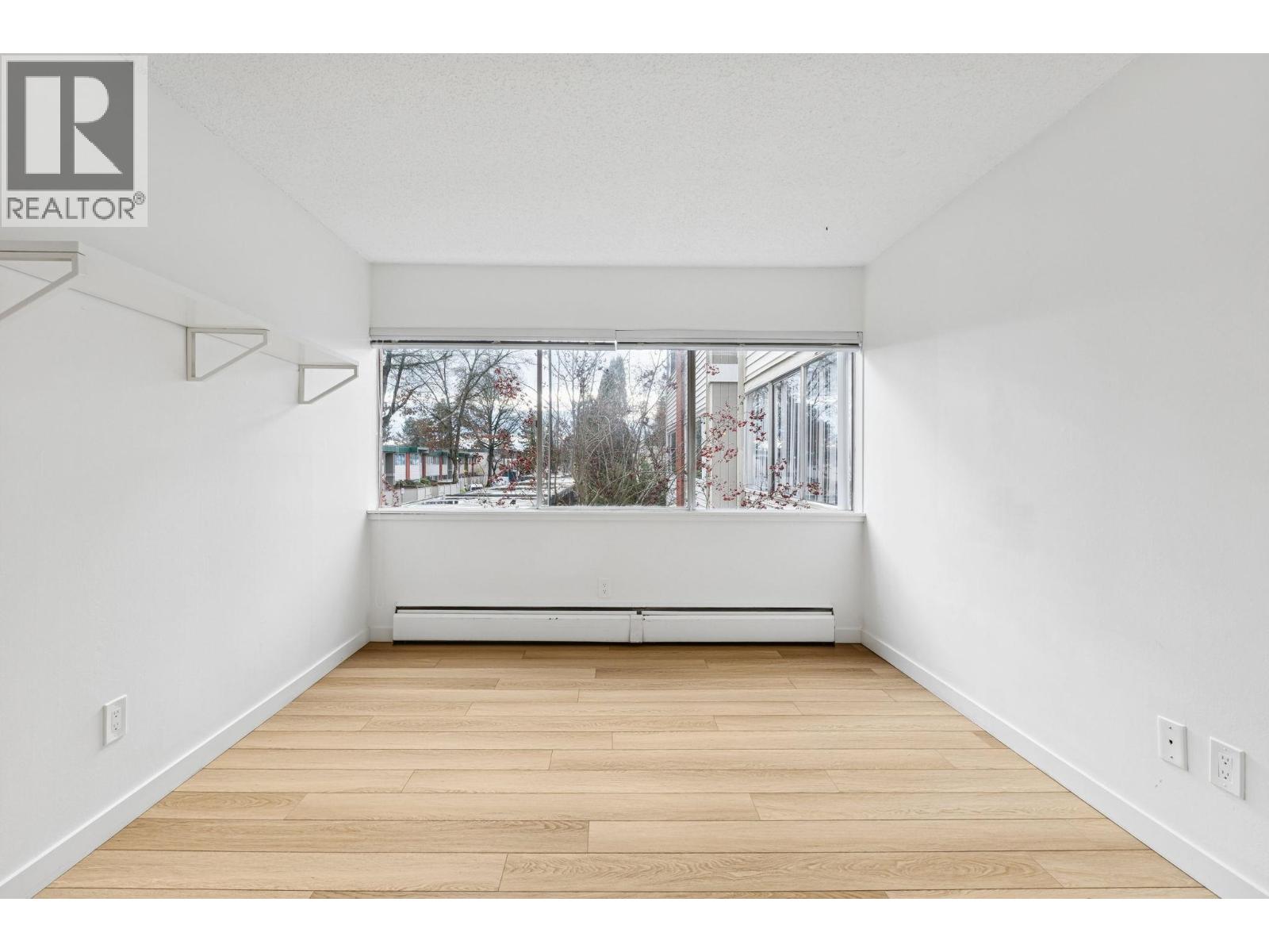 879 WESTVIEW CRESCENT, North Vancouver