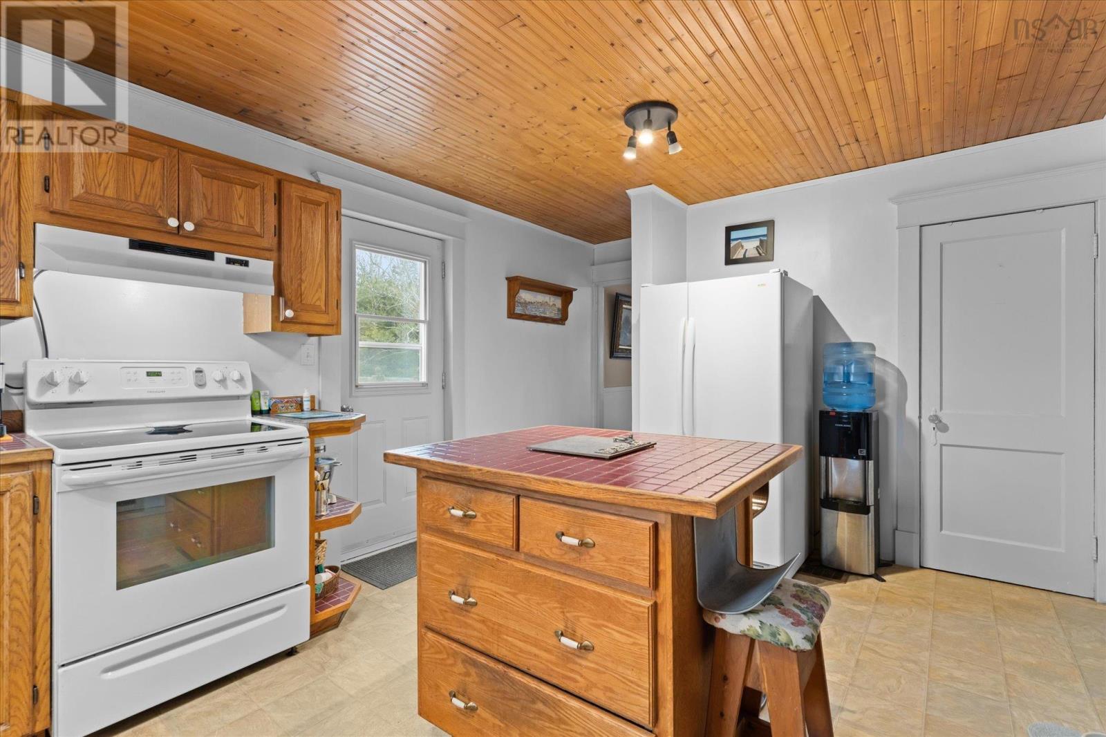 Property 11 of 41 of 6 Ryers Lane