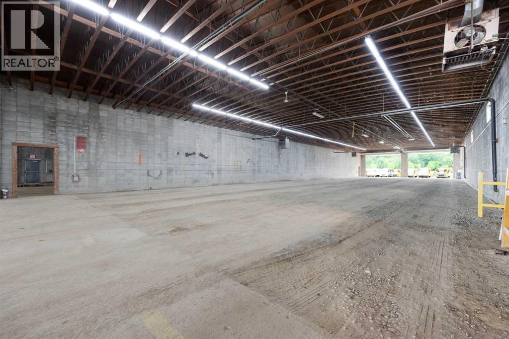 8030 Golosky Avenue, Fort McMurray