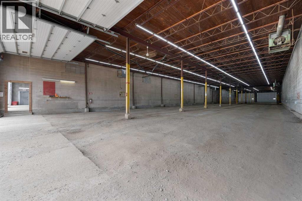 8030 Golosky Avenue, Fort McMurray