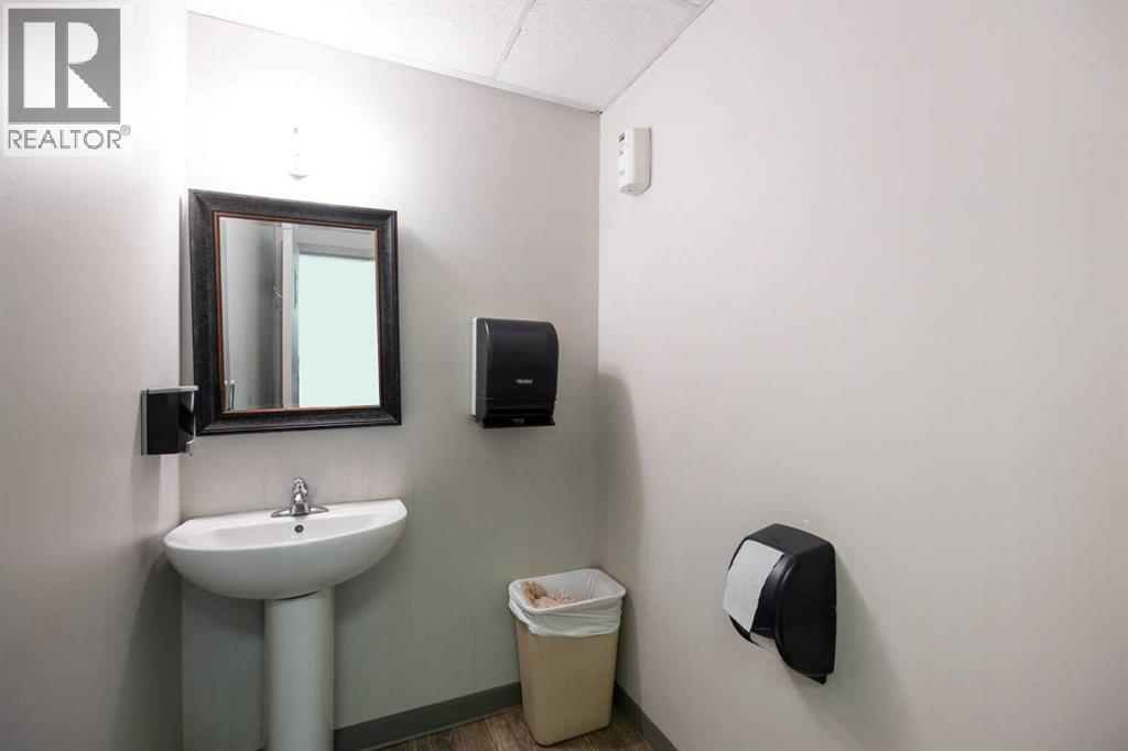 8030 Golosky Avenue, Fort McMurray