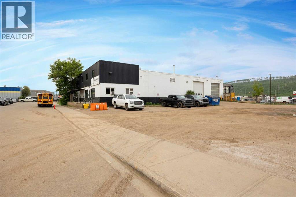 8030 Golosky Avenue, Fort McMurray