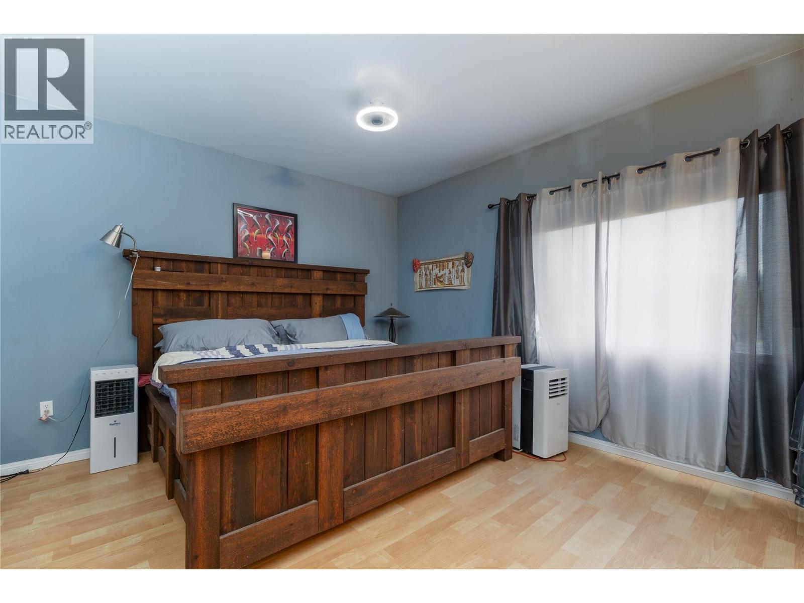  7630 97A Highway, Mara