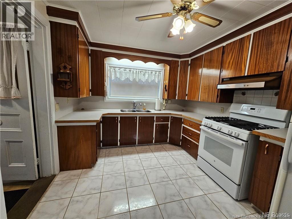 258 Main Street - 13