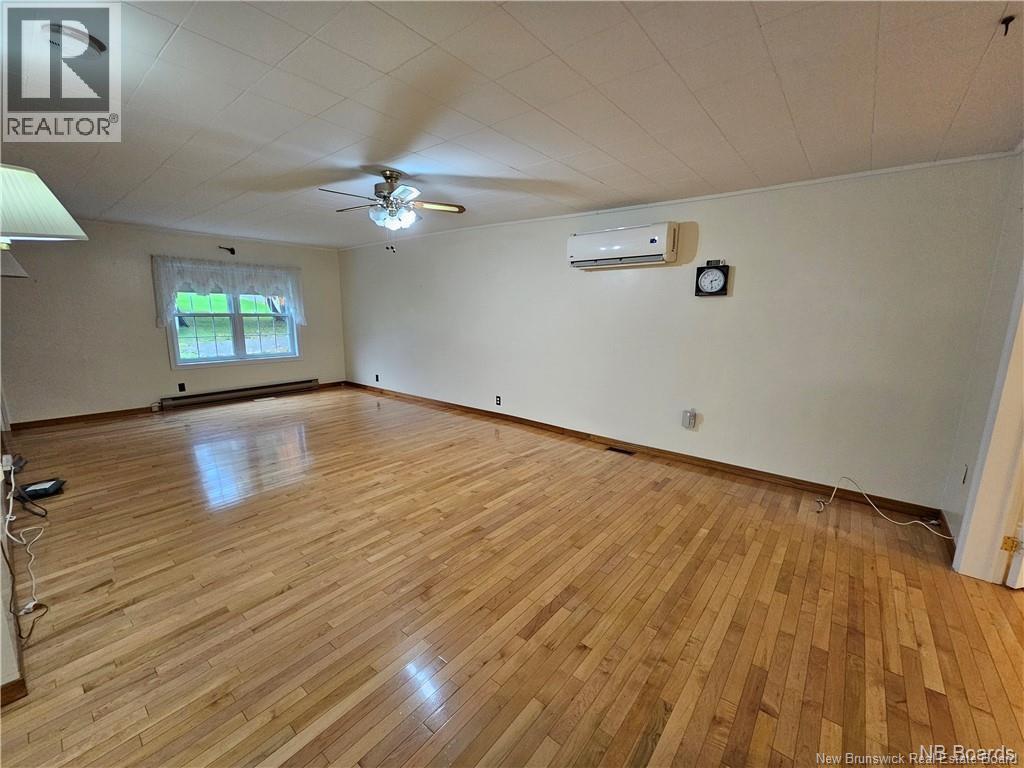 258 Main Street - 22