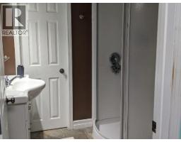 148 & 150 Dawson Drive, Faro, YT Y0B1K0 Photo 17