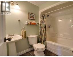 148 & 150 Dawson Drive, Faro, YT Y0B1K0 Photo 27