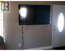 148 & 150 Dawson Drive, Faro, YT Y0B1K0 Photo 8