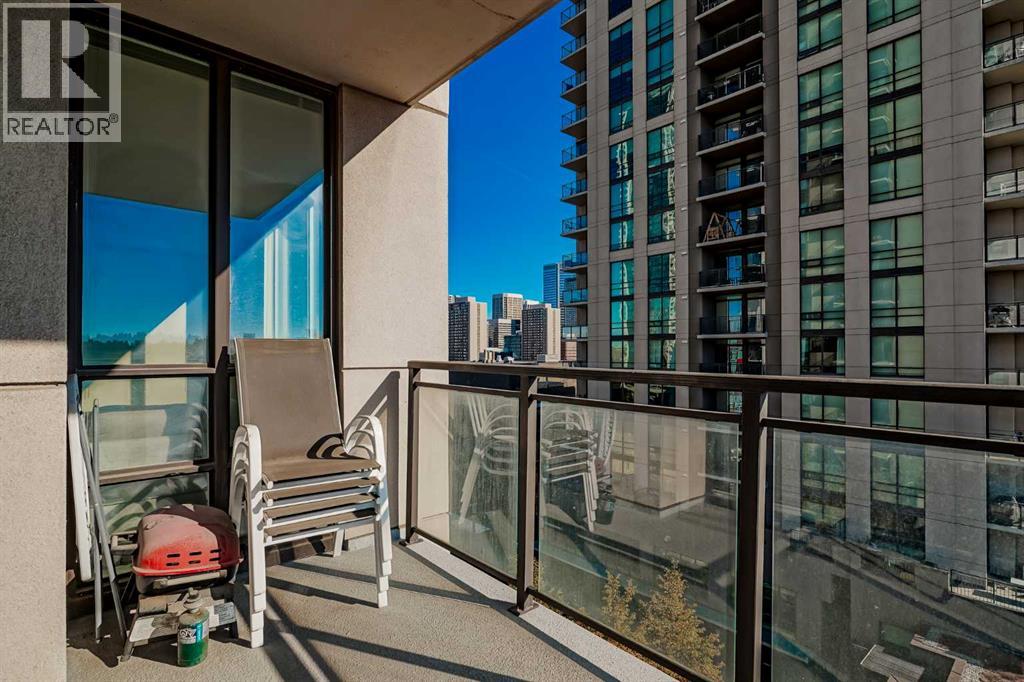 Single Family House for Sale in    Avenue SW Beltline Calgary 