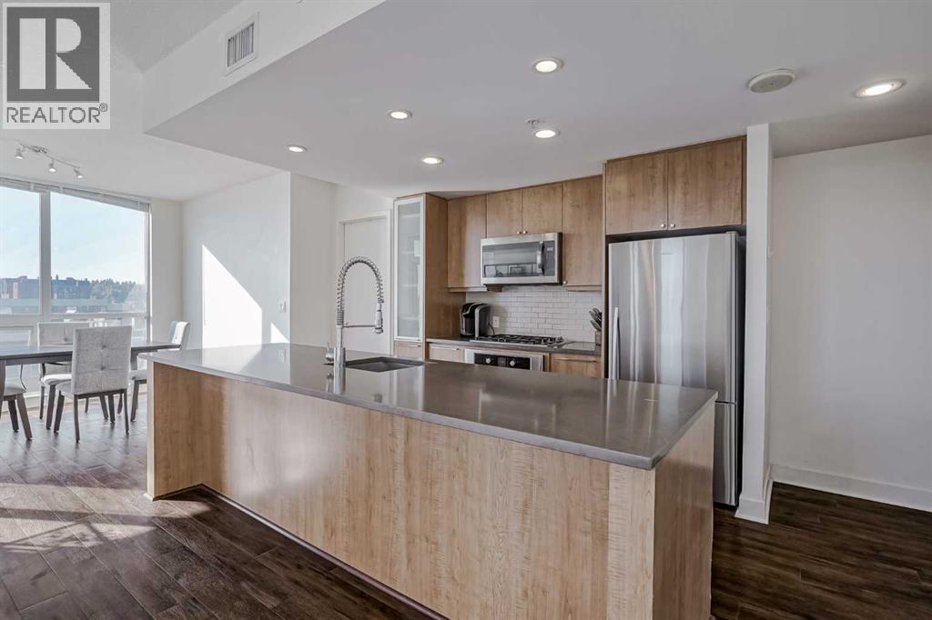 Single Family House for Sale in    Avenue SW Beltline Calgary 