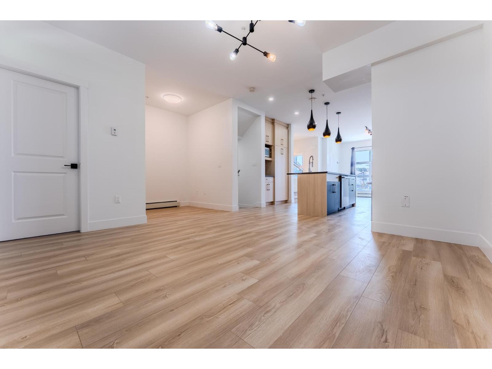 2 46376 YALE ROAD, Chilliwack Proper East, Chilliwack