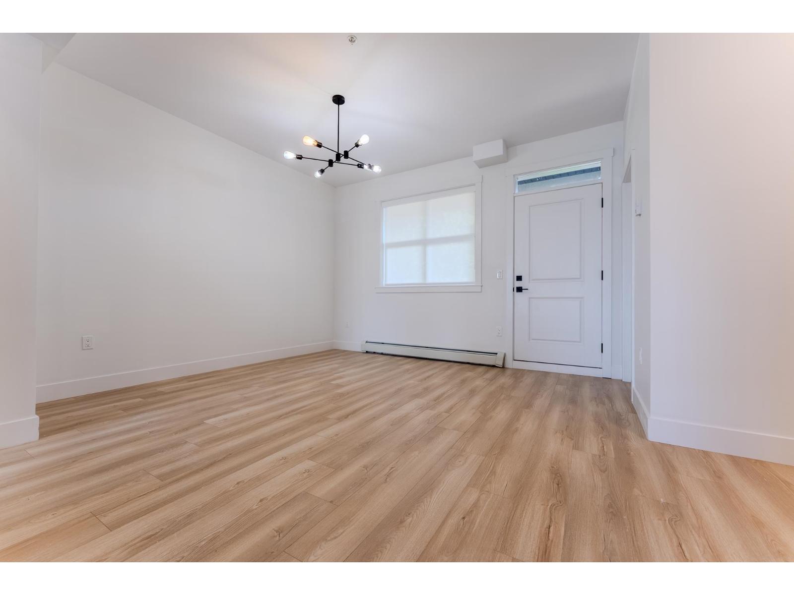 2 46376 YALE ROAD, Chilliwack Proper East, Chilliwack