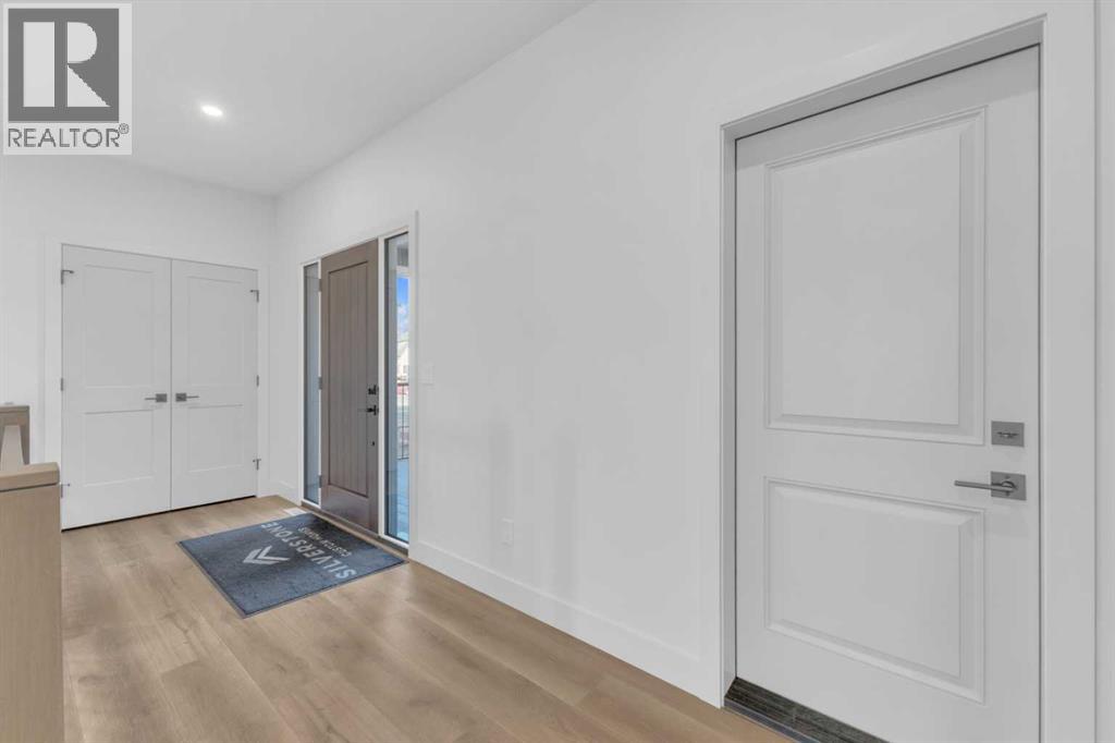 Single Family House Bungalow for Sale in  Everson Close Evergreen Red Deer 