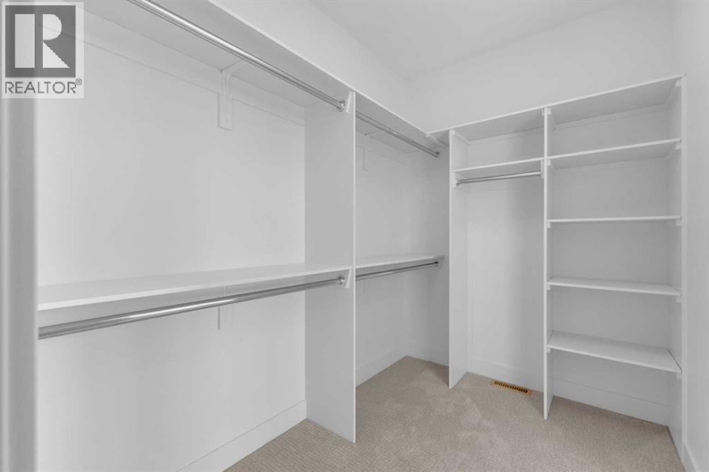 Single Family House Bungalow for Sale in  Everson Close Evergreen Red Deer 