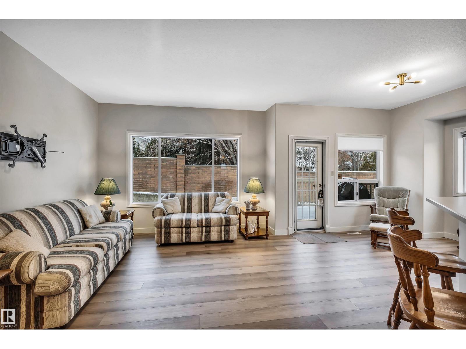 #6 20 ERIN RIDGE RD, St. Albert