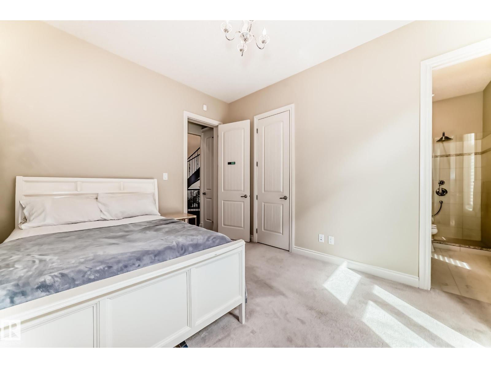 631 HOWATT DR SW, Edmonton