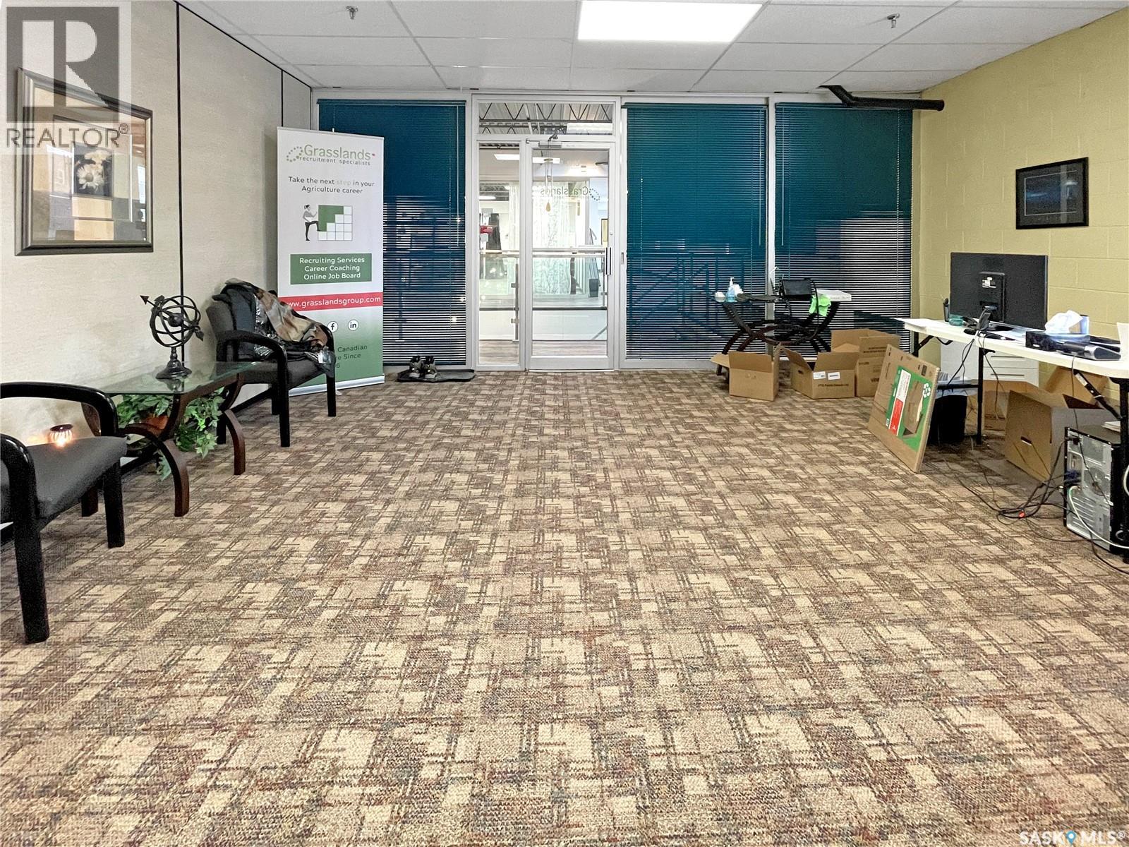 Office for Sale in   st AVENUE NE Swift Current 