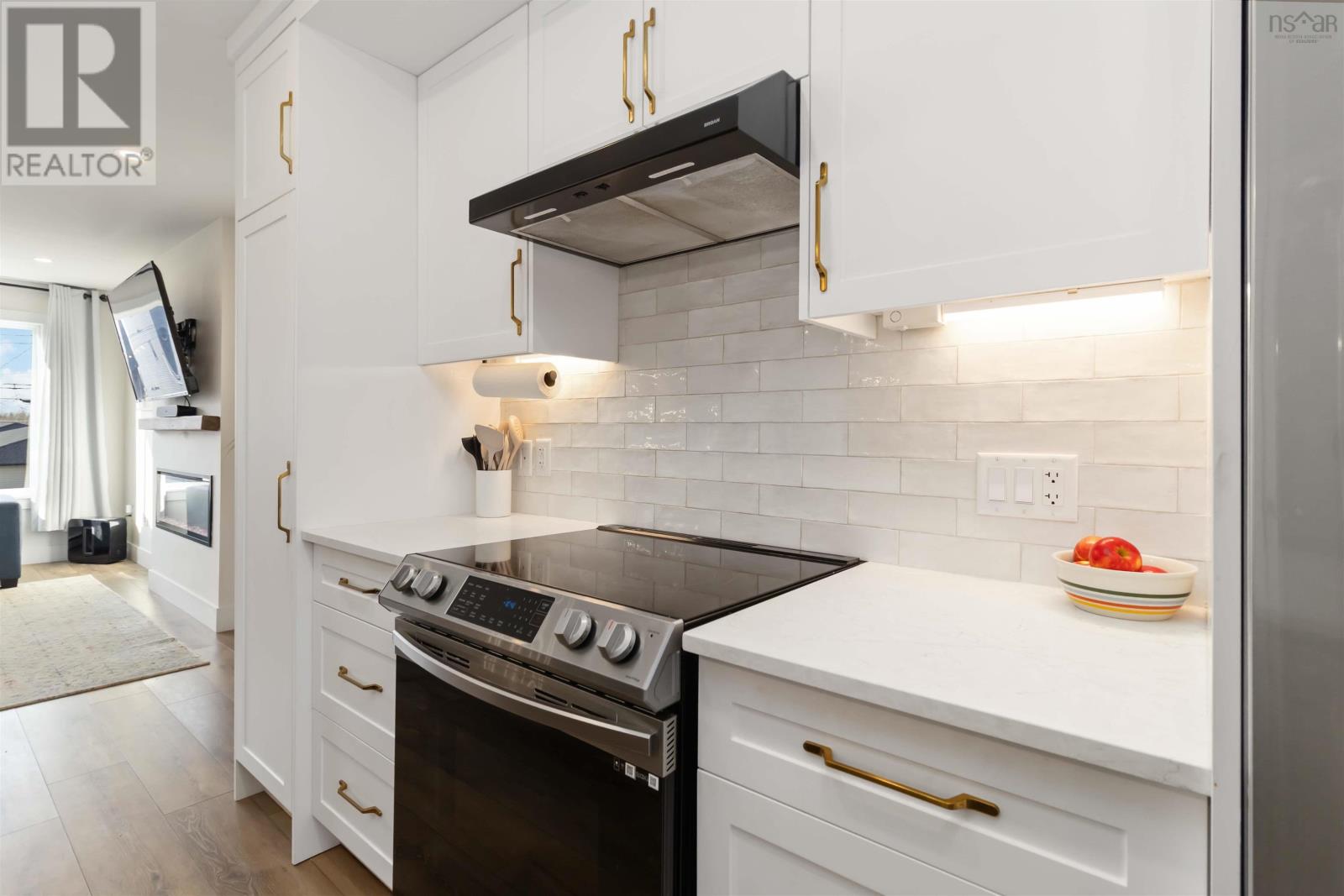 Property 24 of 49 of 5 Sam Crescent