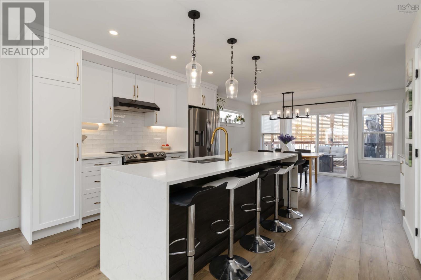 Property 22 of 49 of 5 Sam Crescent