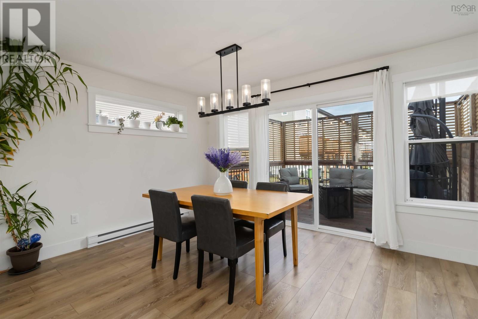 Property 31 of 49 of 5 Sam Crescent