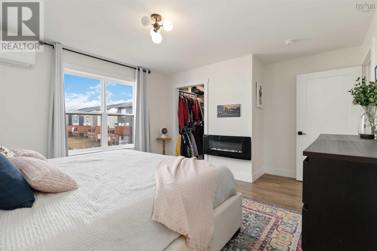 Property 36 of 49 of 5 Sam Crescent