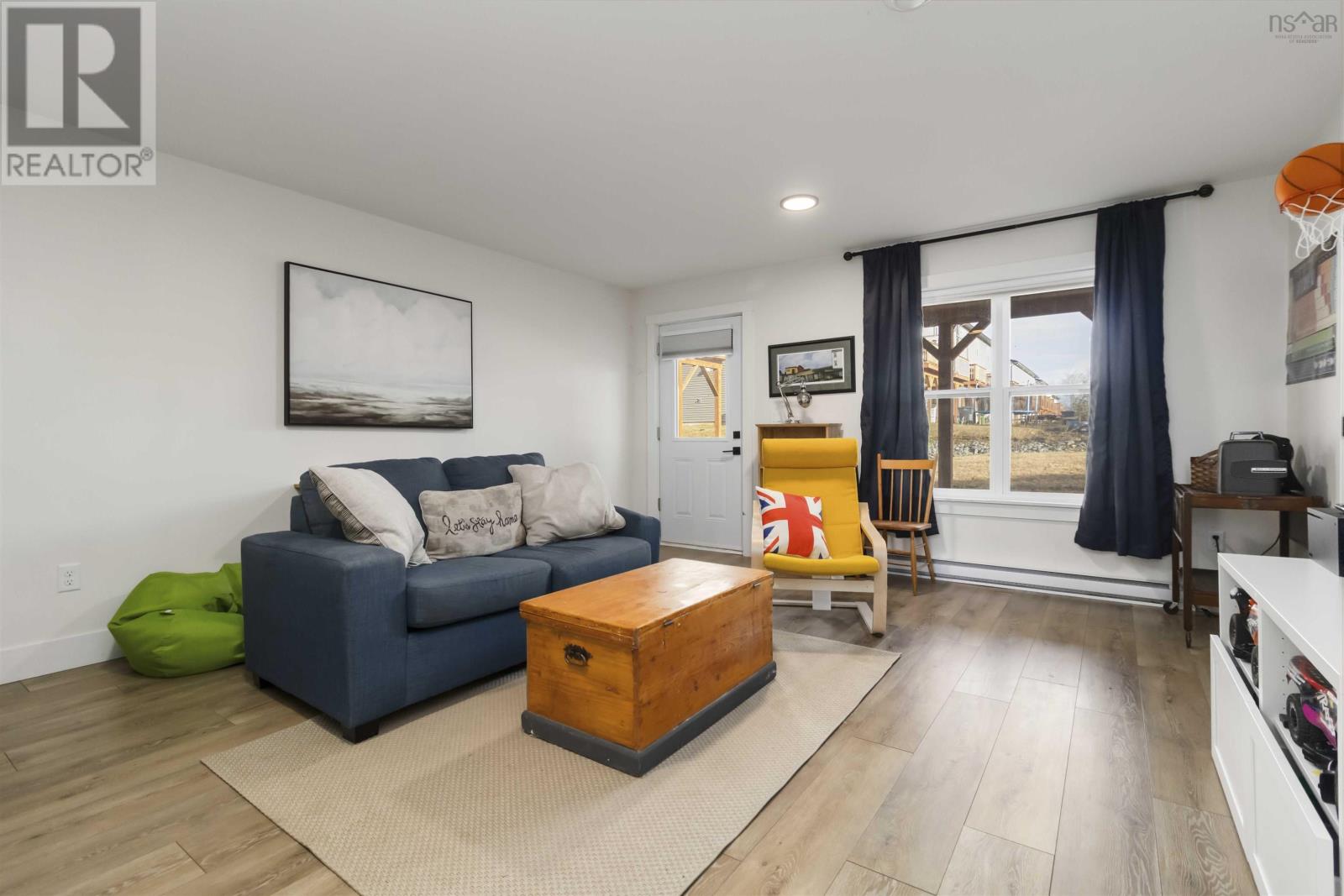 Property 5 of 49 of 5 Sam Crescent