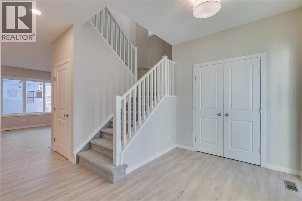 Single Family House for Sale in  Alpine Common SW Alpine Park Calgary 