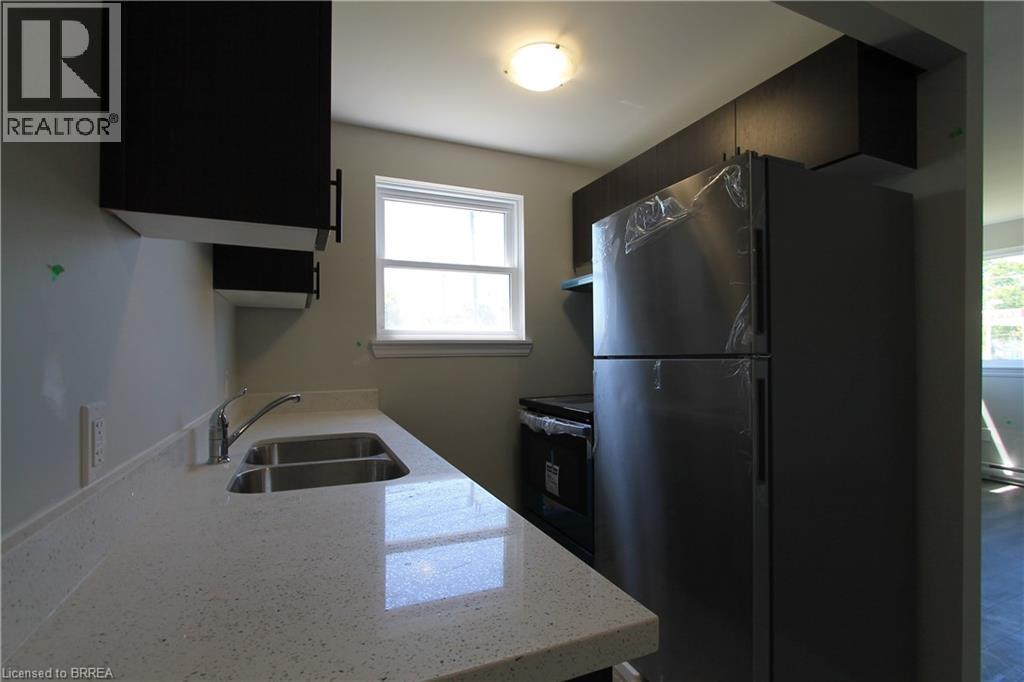 116 KING EDWARD Avenue Unit# 10 - Photo 3 of 19, London, Ontario