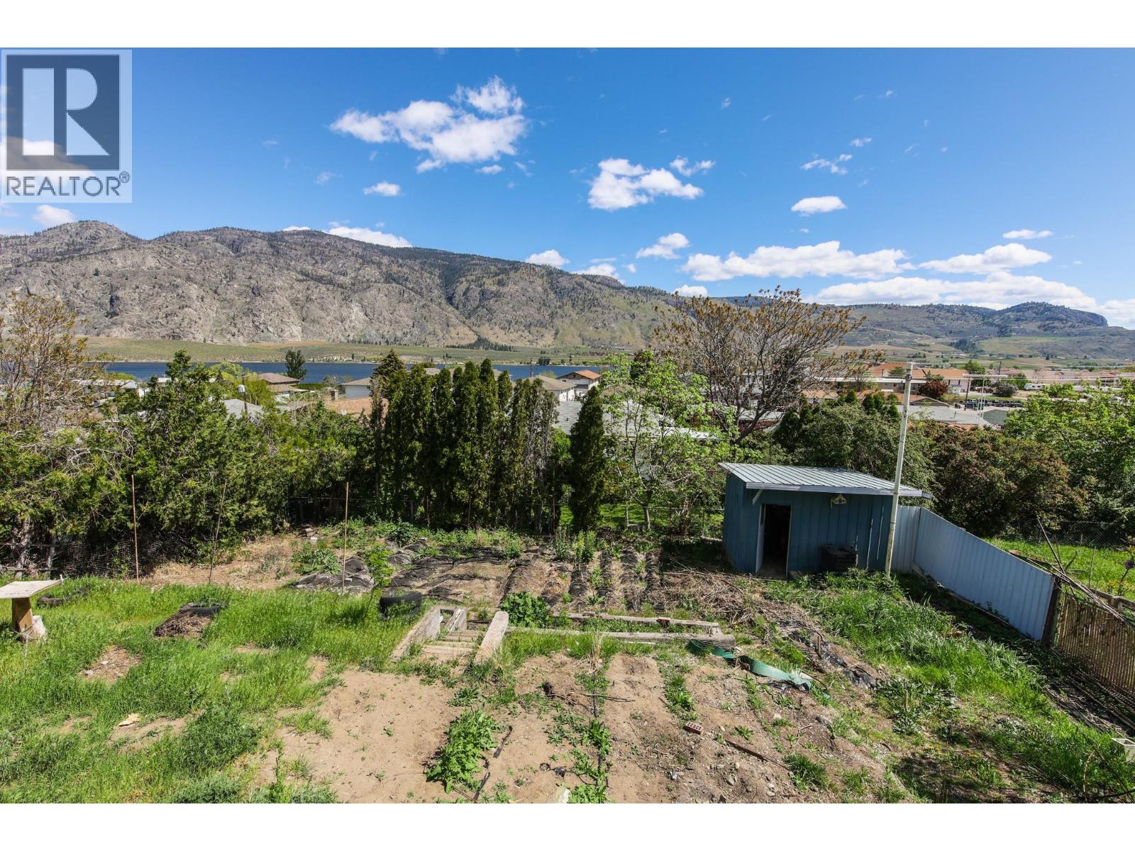 8009 87th Street, Osoyoos