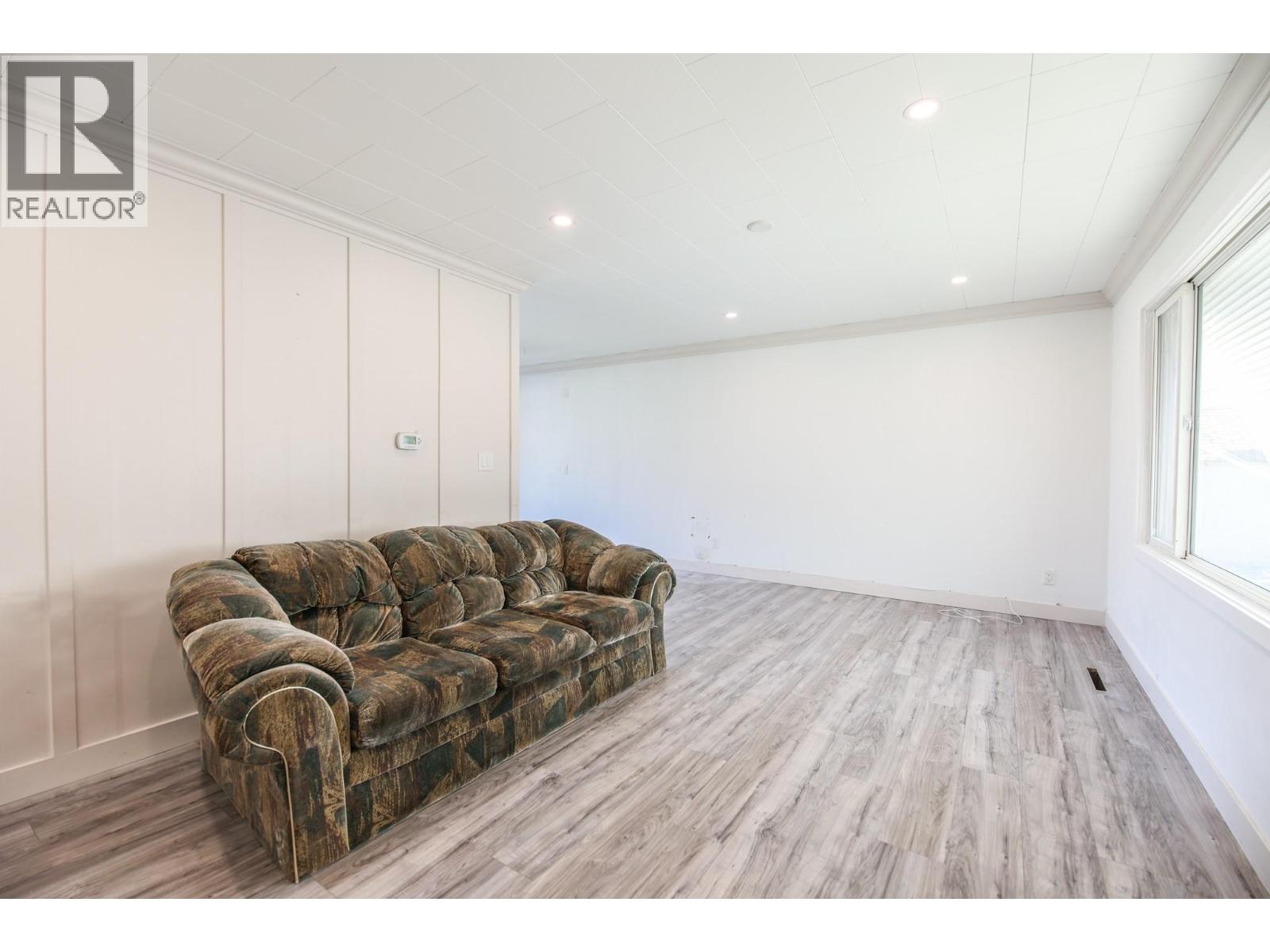 8009 87th Street, Osoyoos