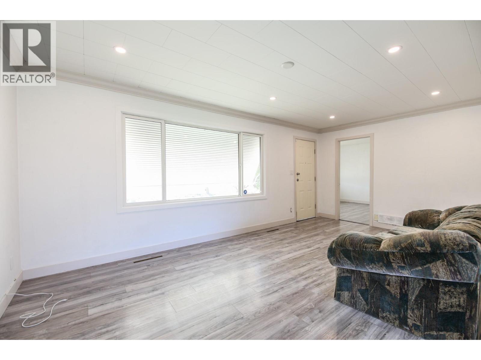 8009 87th Street, Osoyoos