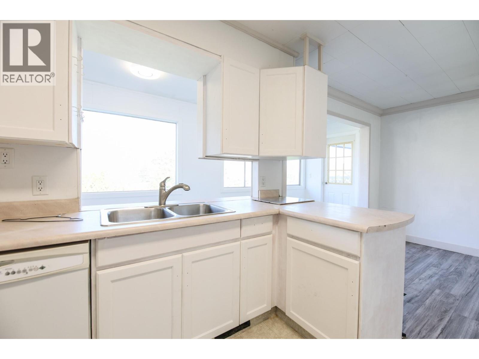 8009 87th Street, Osoyoos