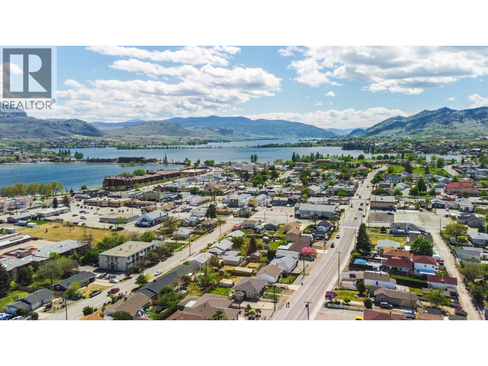 8009 87th Street, Osoyoos