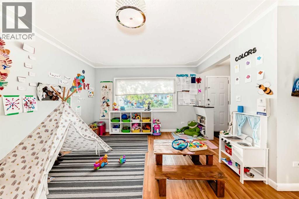 Single Family House Bungalow for Sale in  A Street NE Renfrew Calgary 