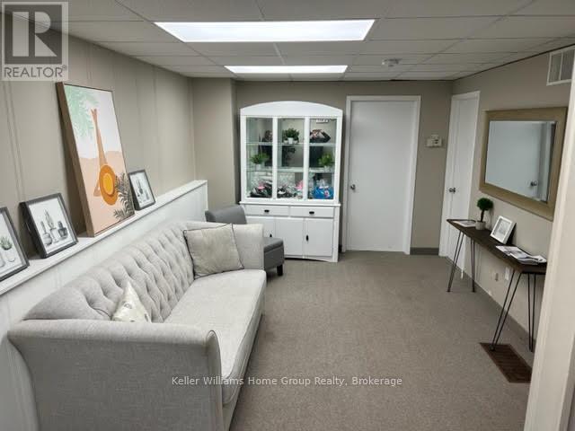 465A ST PATRICK Unit Upper photo 3